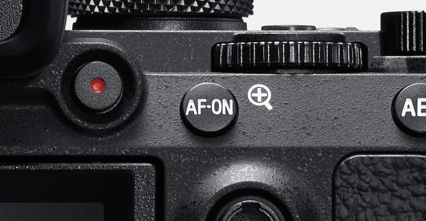 α7R III 35 mm Full-Frame Camera with Autofocus | ILCE-7RM3 | Sony
