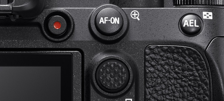 α7R Ⅳ Sony Alpha 7R IV 35 mm full-frame camera with 61.0 MP